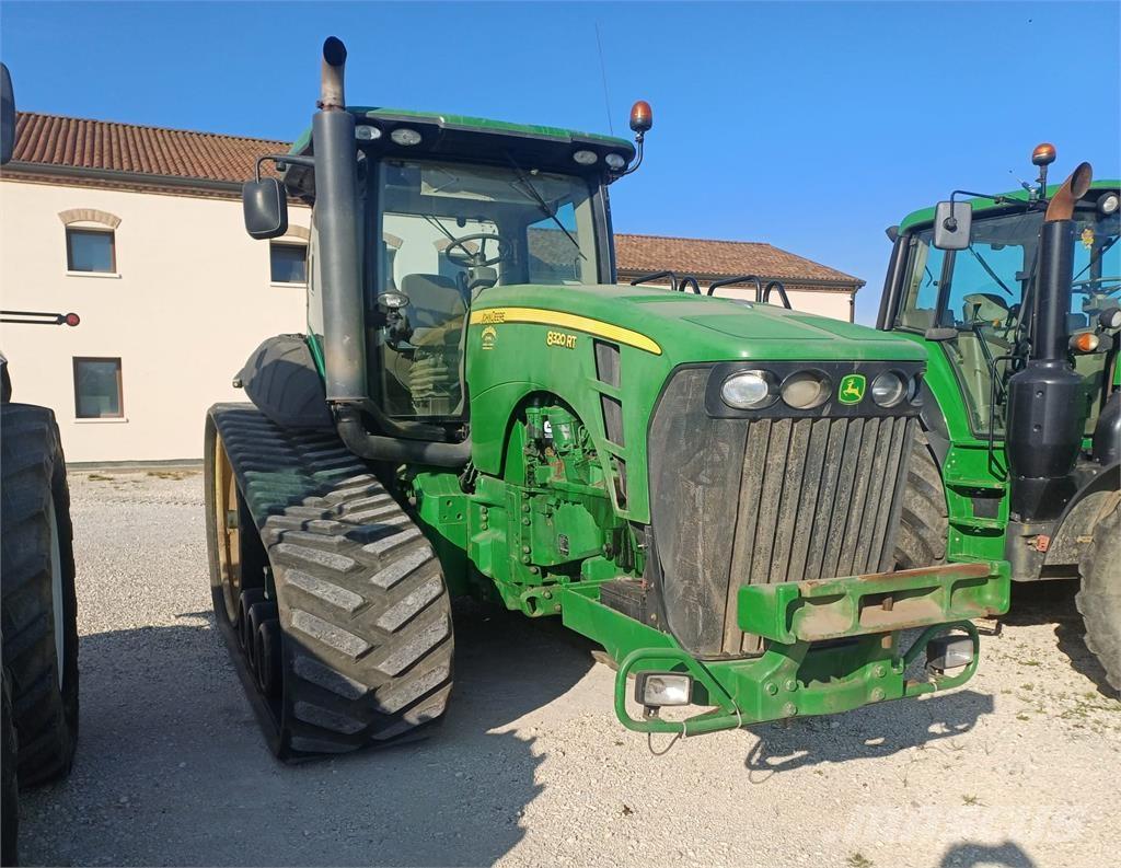 John Deere 8320 RT Τρακτέρ