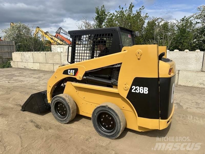 CAT 236B Κατασκευές - Άλλα