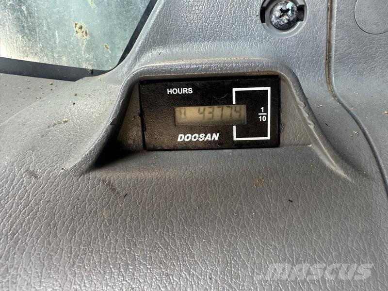 Doosan DX530LC-7 Εκσκαφείς με ερπύστριες