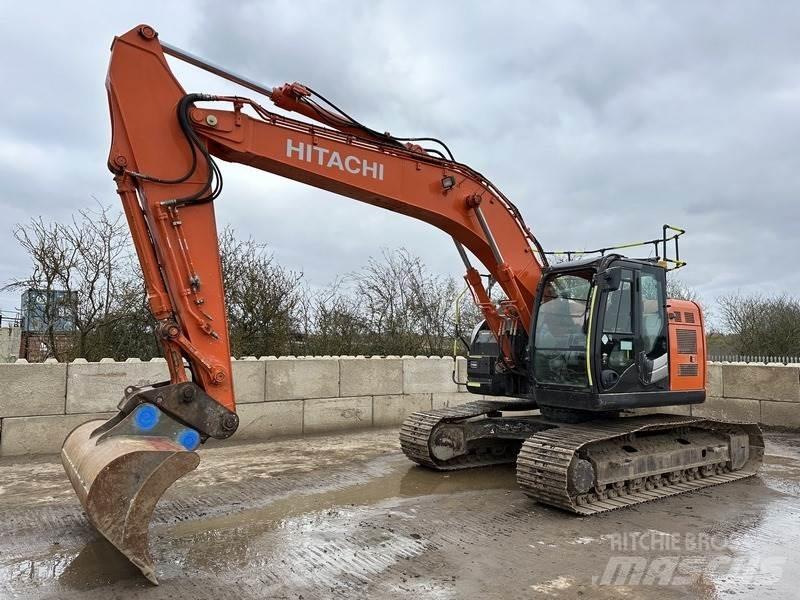 Hitachi ZX225USLC-6 Εκσκαφείς με ερπύστριες