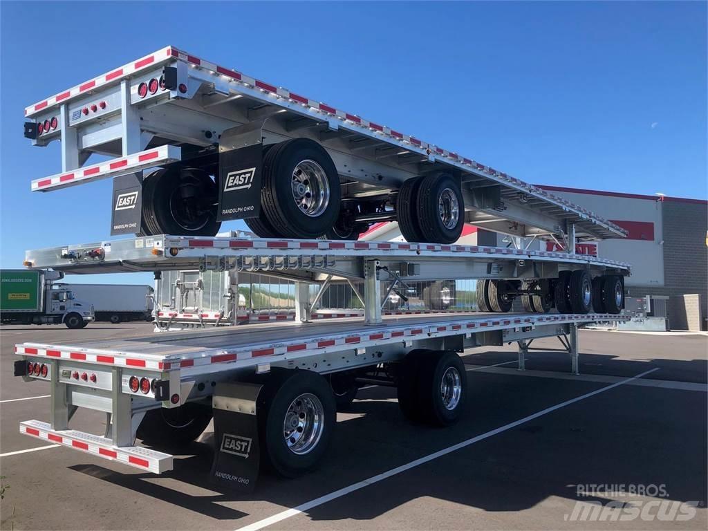 East Mfg FLATBED Επίπεδες/πλευρικώς ανοιγόμενες ρυμούλκες