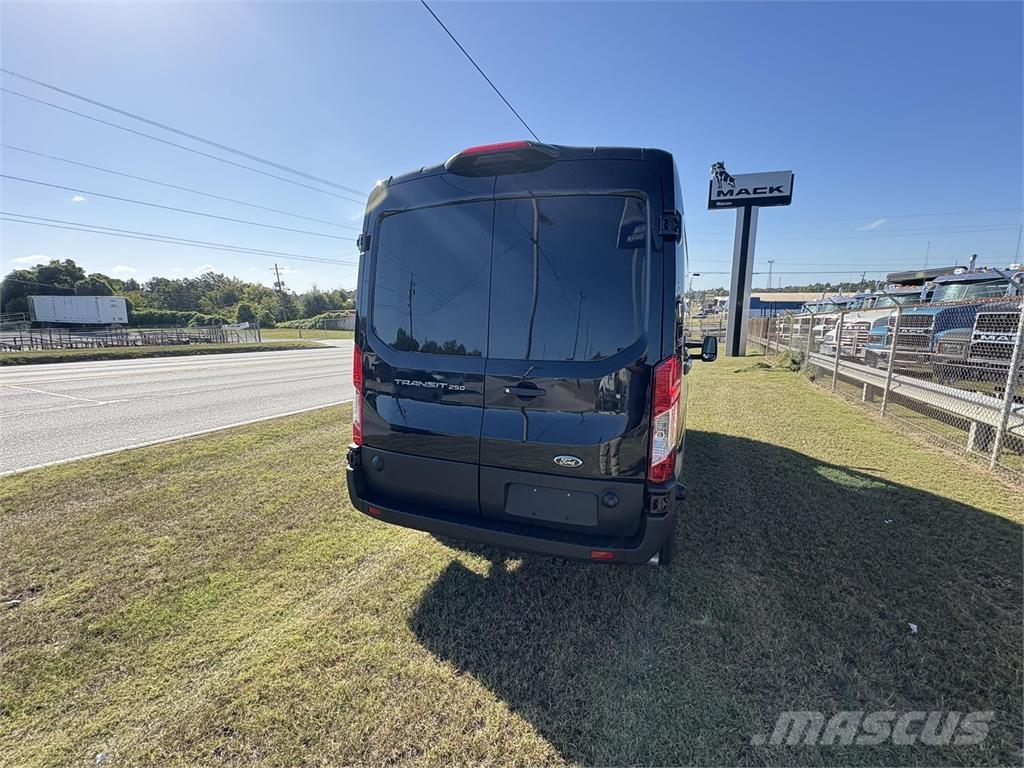 FRD 250 TRANS Φορτηγά Κόφα