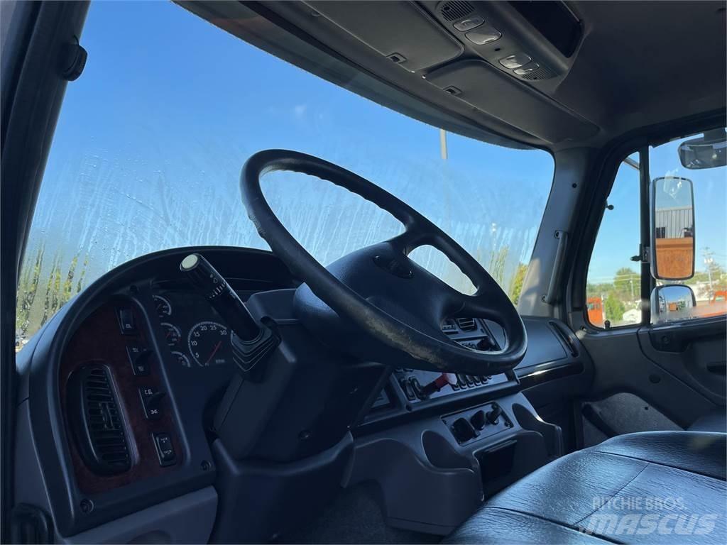 Freightliner 114SD Φορτηγά Σασί