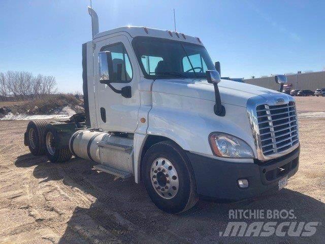 Freightliner Cascadia Τράκτορες