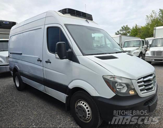 Freightliner sprinter Φορτηγά Κόφα