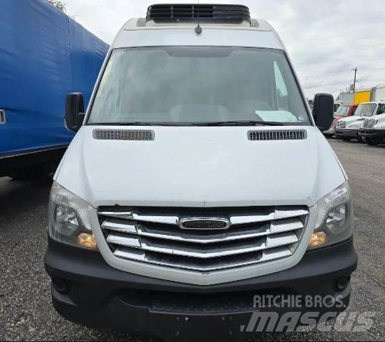 Freightliner sprinter Φορτηγά Κόφα