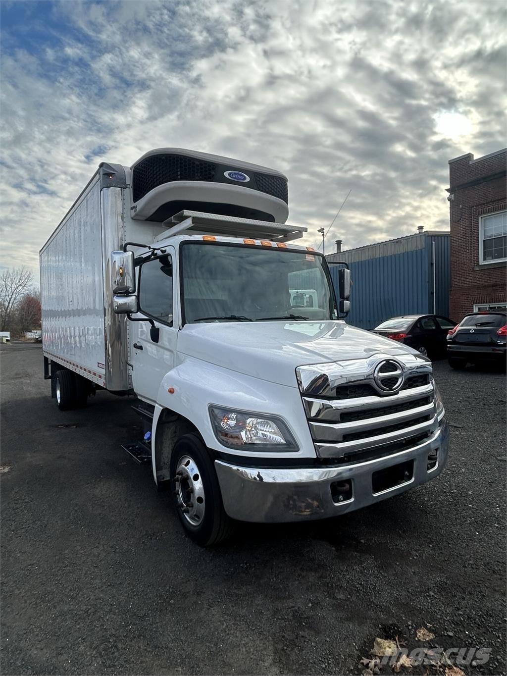 Hino L6 Φορτηγά Κόφα