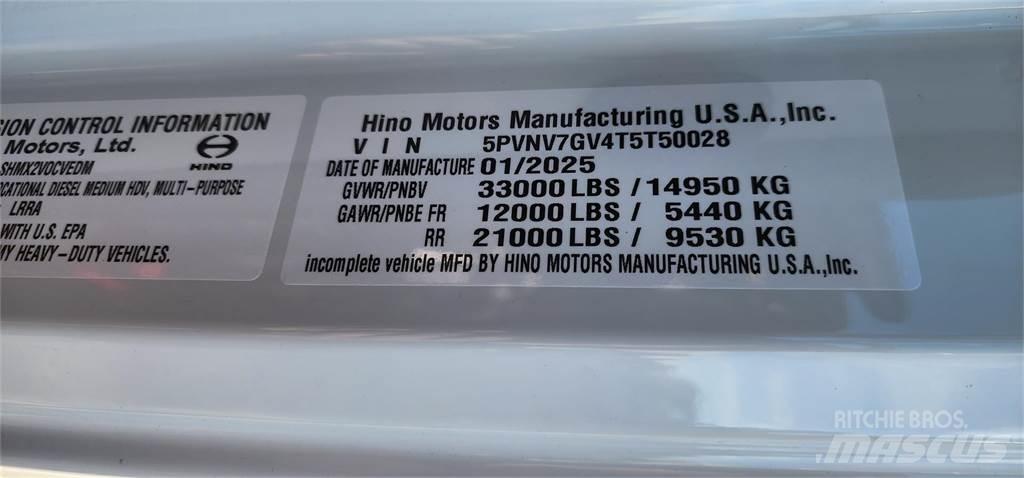 Hino L7 Τράκτορες