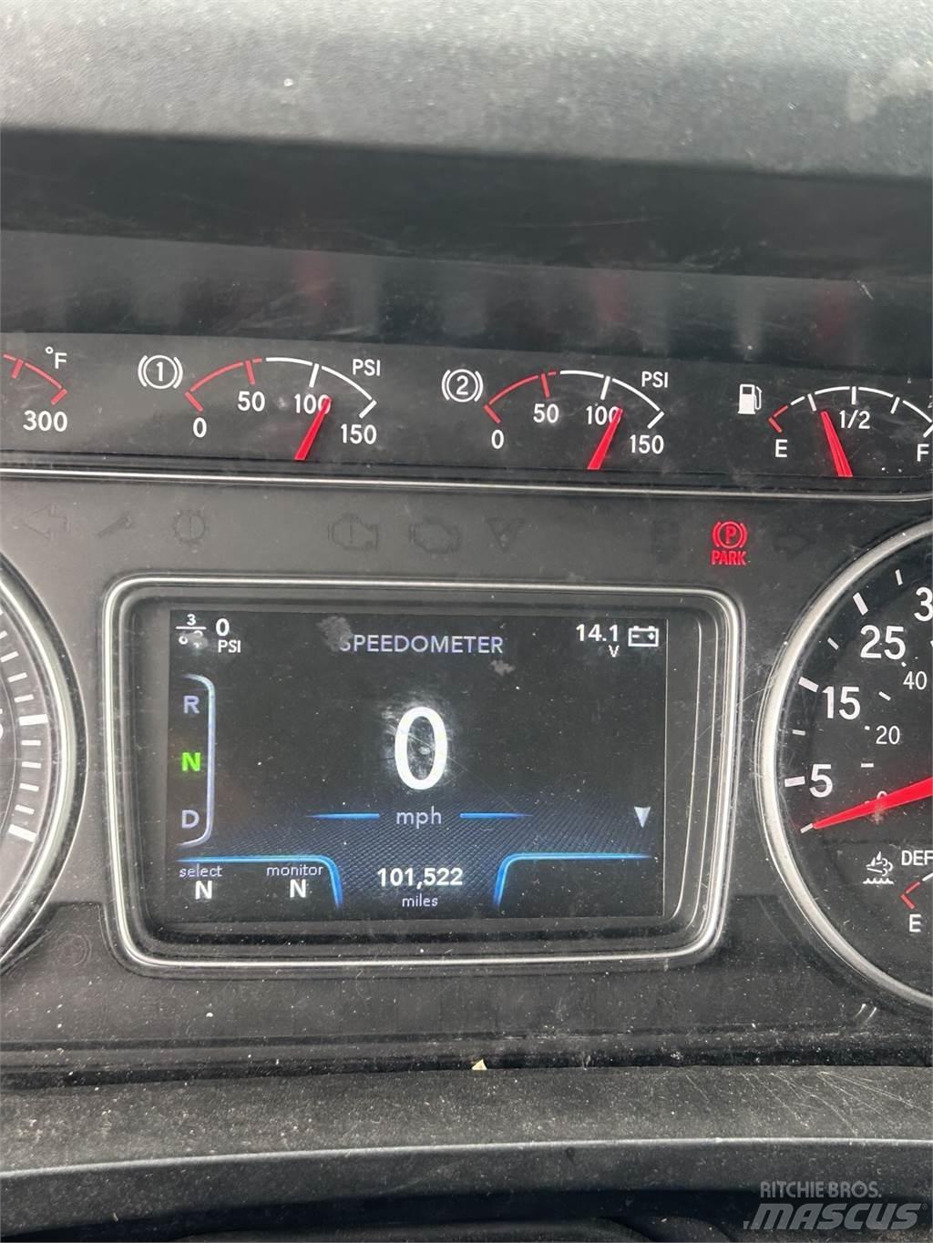 International 4300 Φορτηγά Κόφα