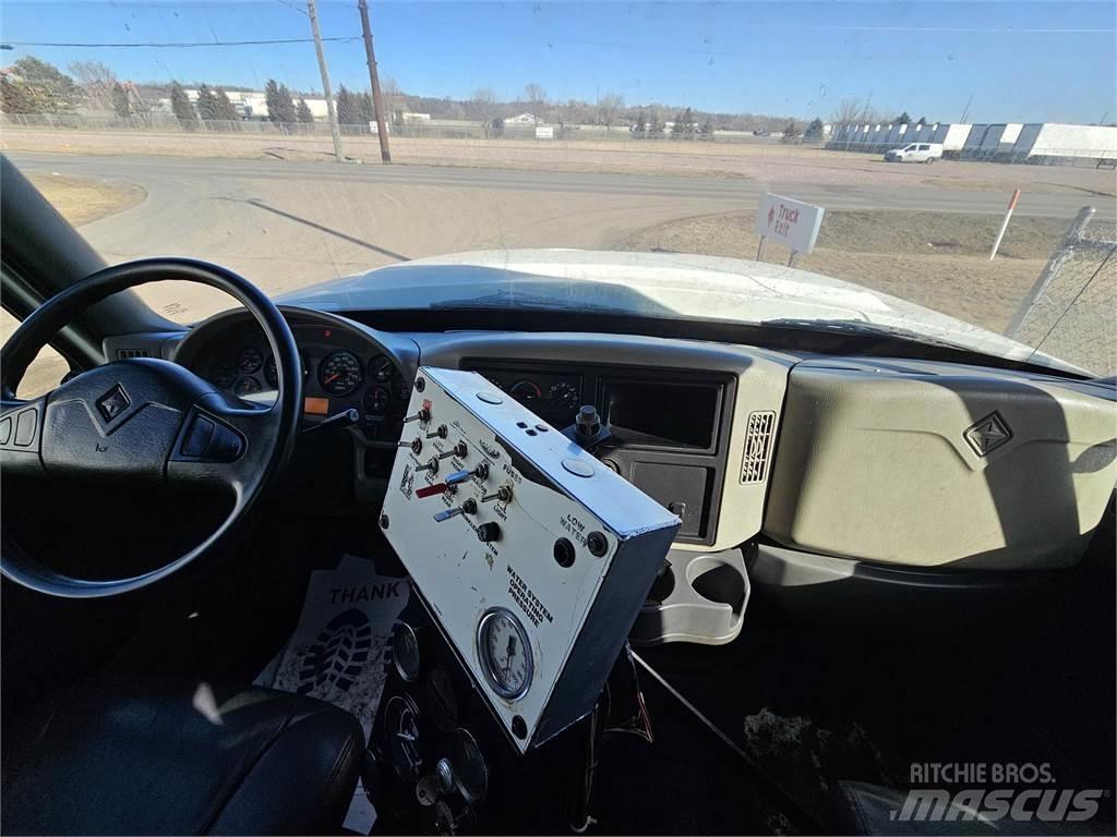 International 7000 Φορτηγά Σασί