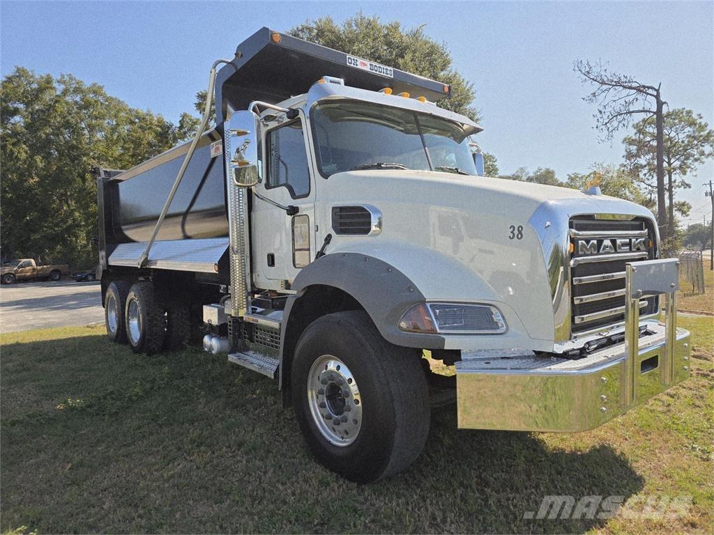 Mack GR64B Φορτηγά Ανατροπή