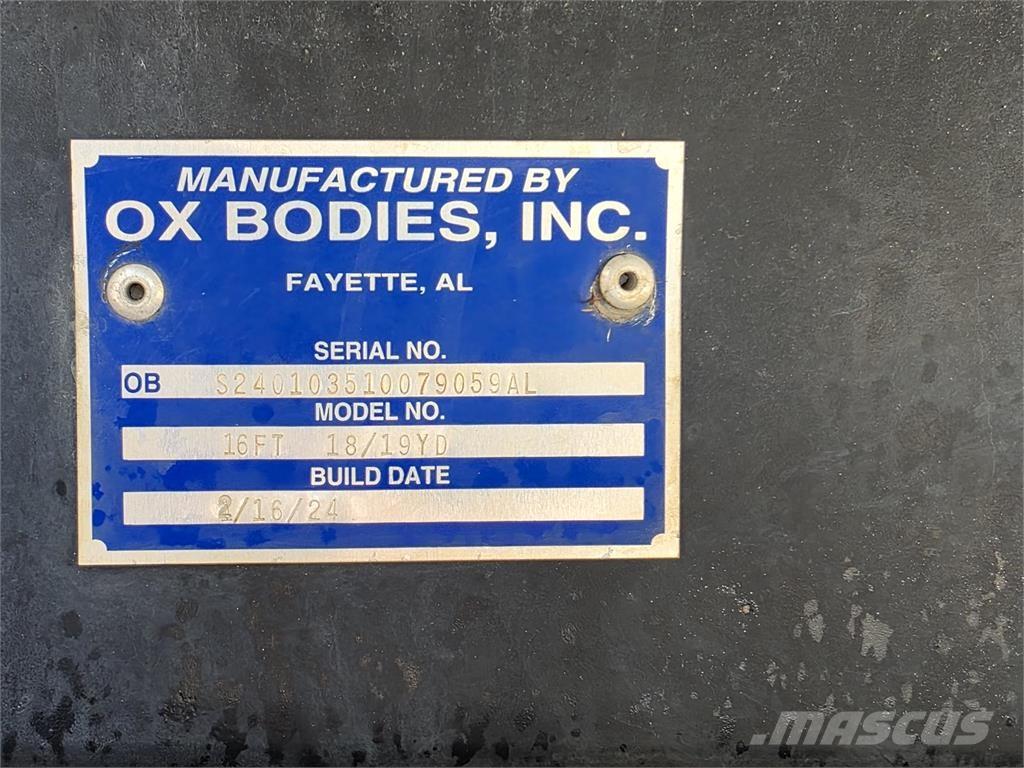 Mack GR64B Φορτηγά Ανατροπή