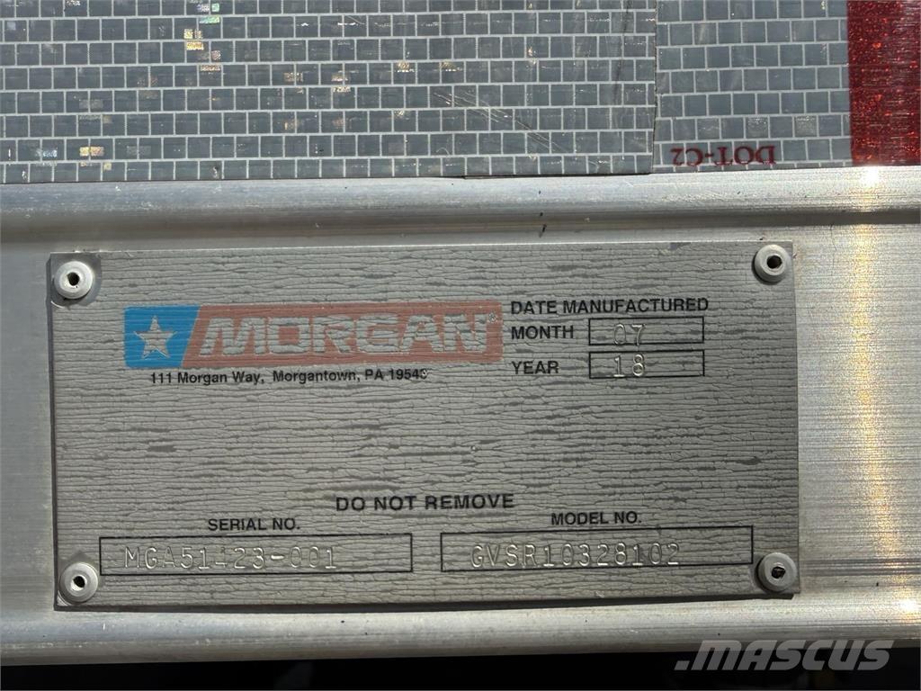 Mack GR64B9 Φορτηγά Κόφα