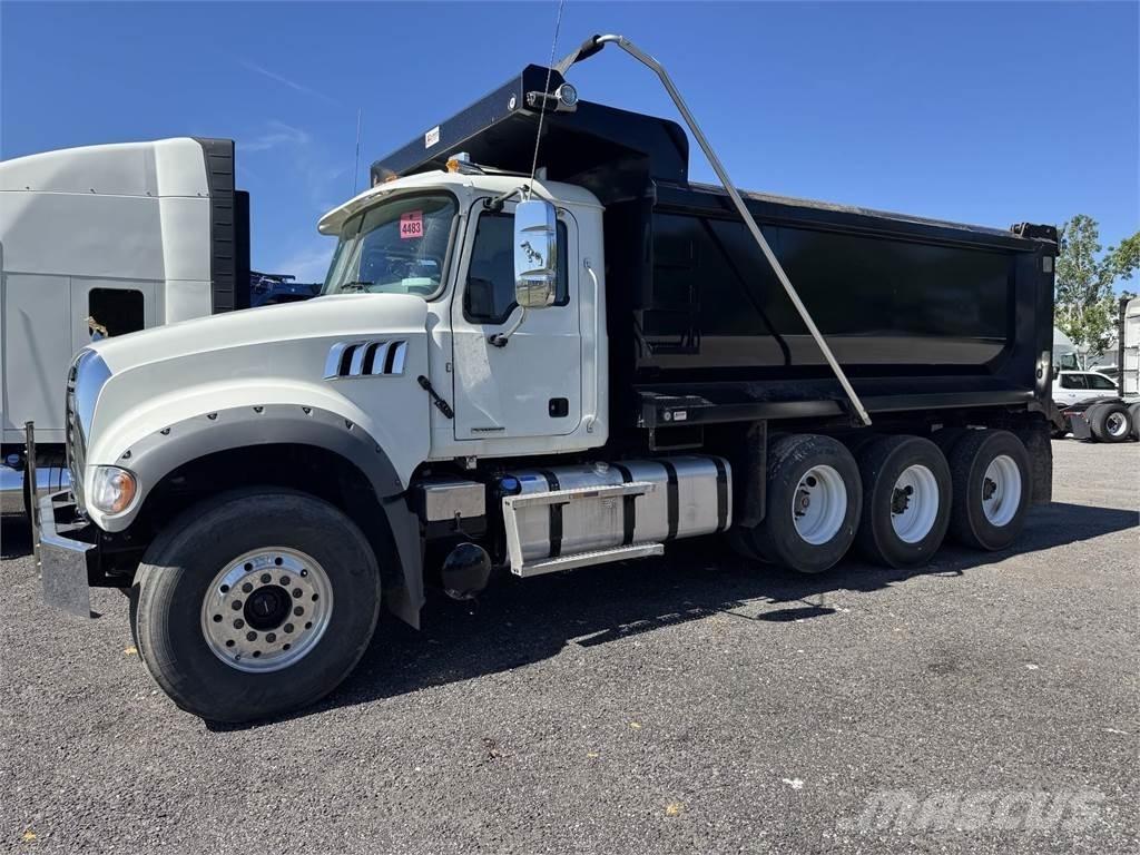 Mack GR64F Φορτηγά Ανατροπή