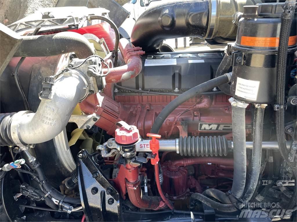 Mack GR64F Φορτηγά ανατροπή με γάντζο