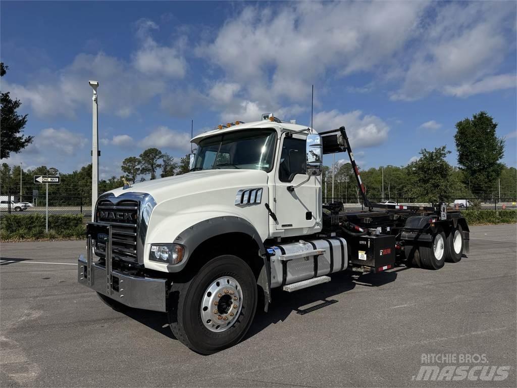 Mack GR64F Άλλα Φορτηγά