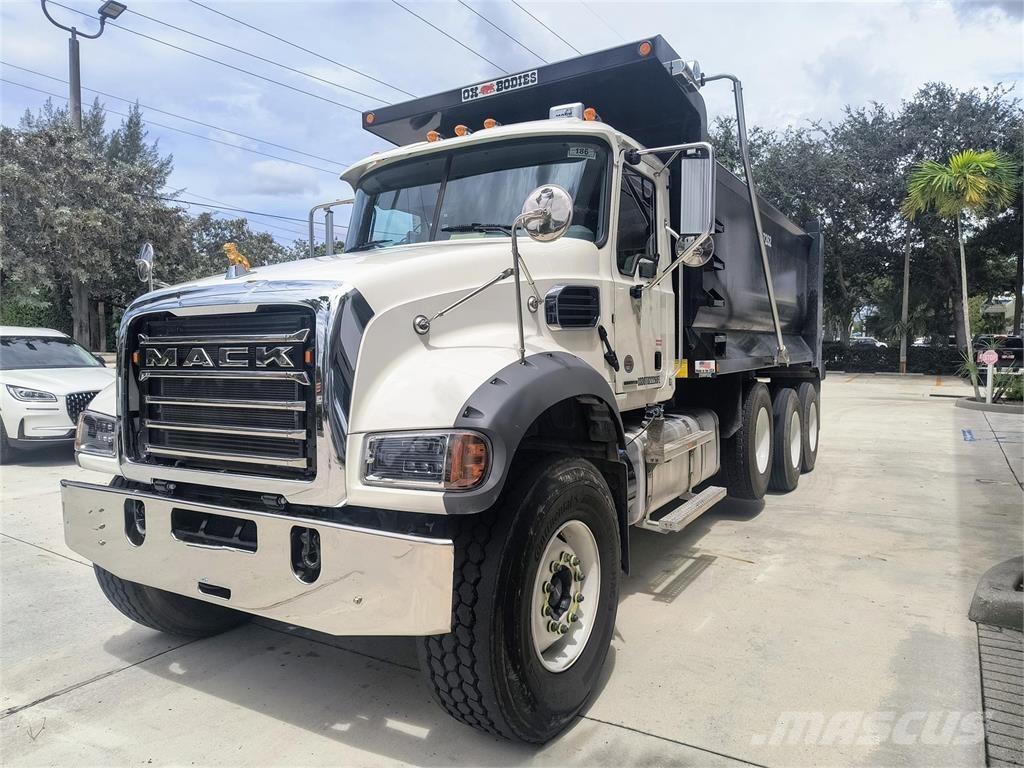 Mack GR64FR Φορτηγά Ανατροπή