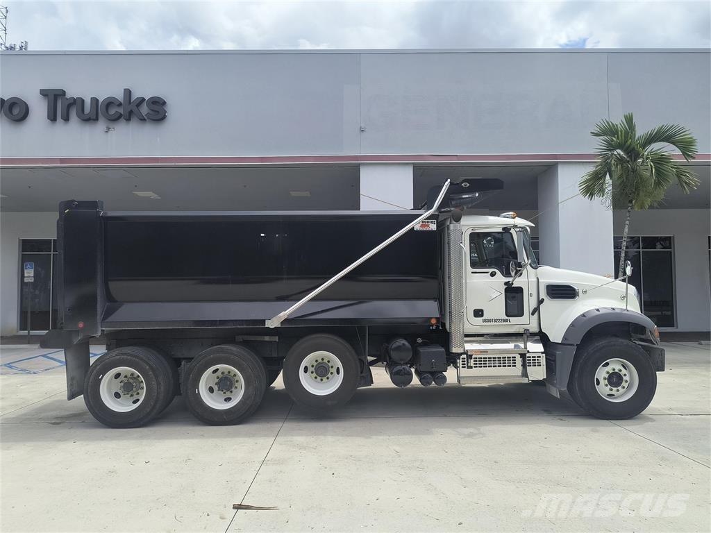 Mack GR64FR Φορτηγά Ανατροπή