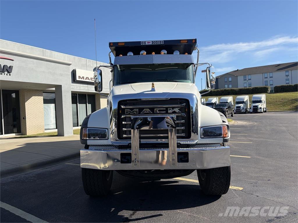 Mack GR64FR Φορτηγά Ανατροπή