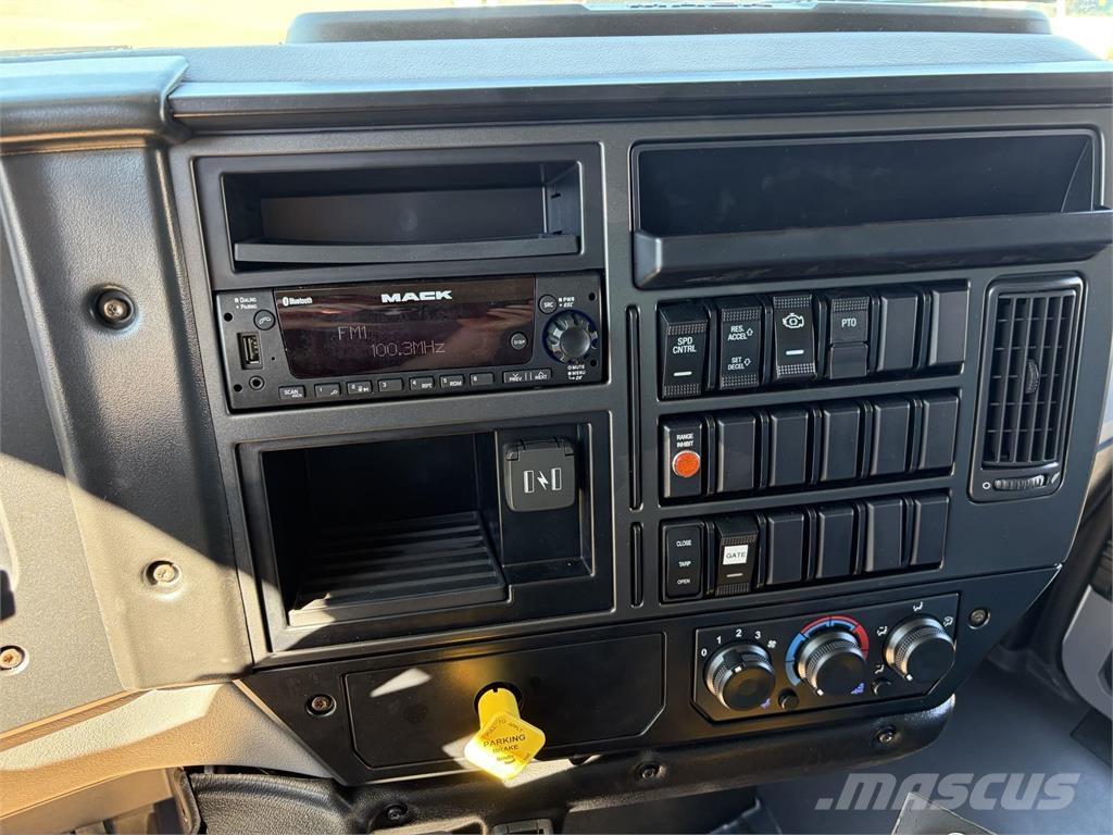 Mack MD6 42R Φορτηγά Ανατροπή