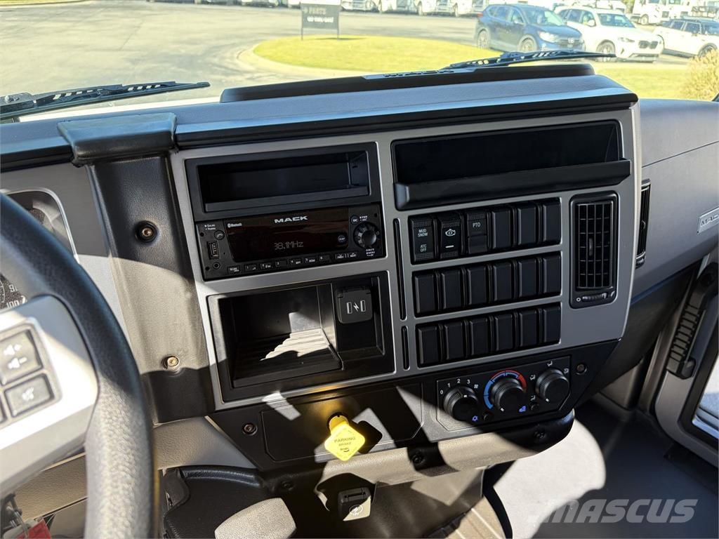 Mack MD6 42R Φορτηγά Κόφα