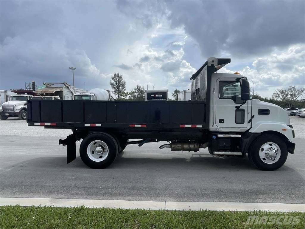Mack MD642 Φορτηγά Σασί