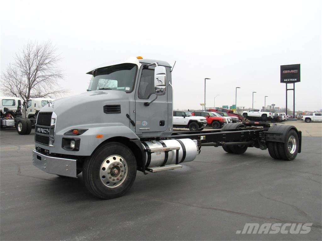 Mack MD742 Φορτηγά Σασί