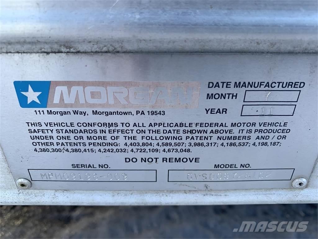  Used Box 26 Foot Άλλα Φορτηγά