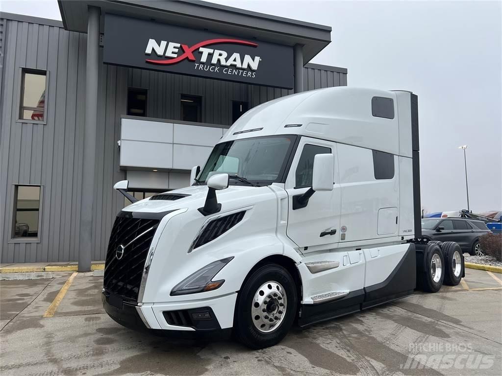 Volvo NEW VNL860 Τράκτορες