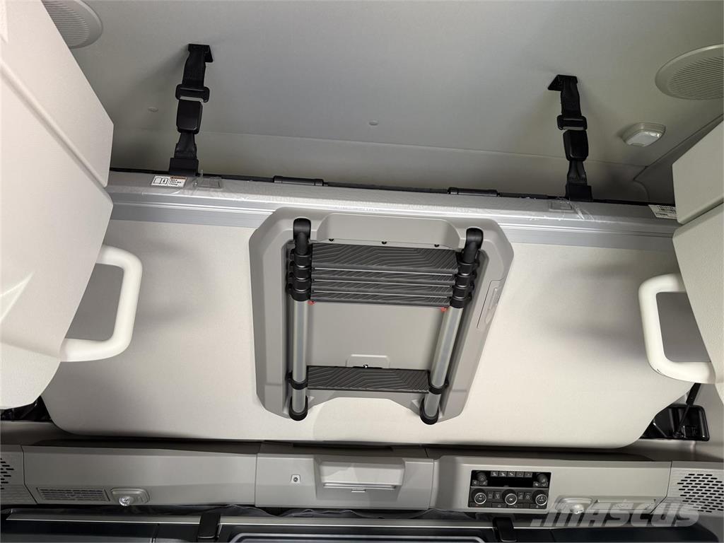 Volvo NEW VNL860 Τράκτορες