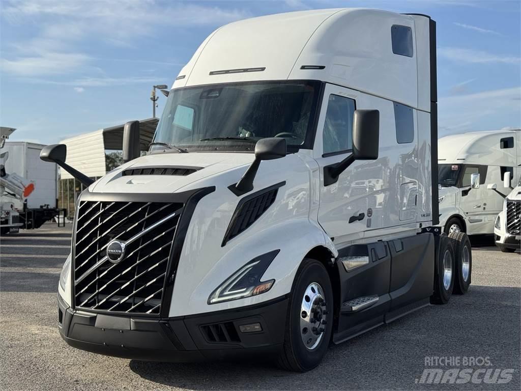 Volvo VNL64T300 Τράκτορες