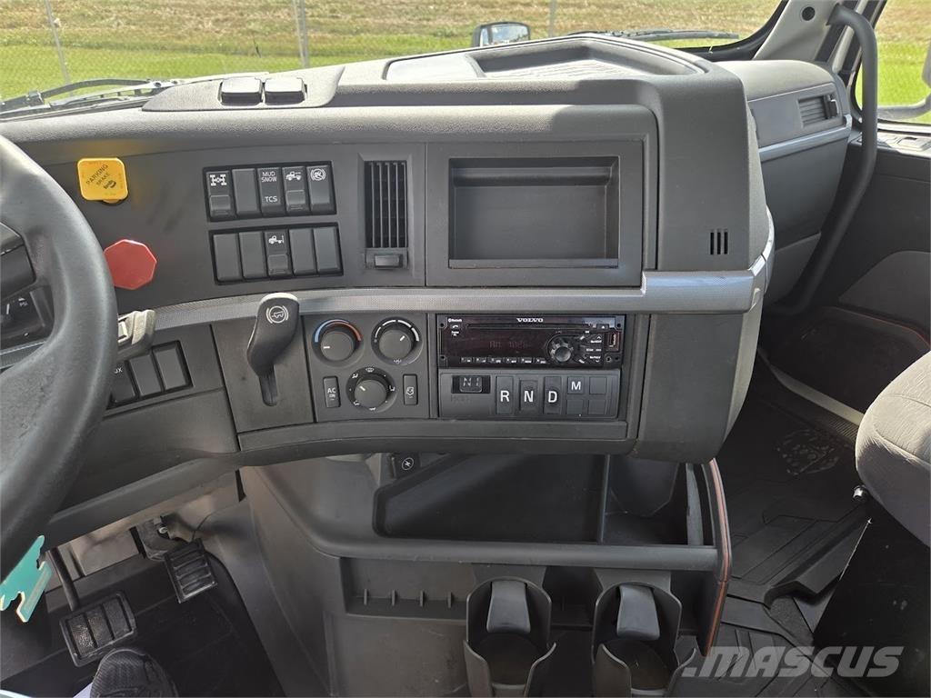 Volvo VNL64T300 Τράκτορες