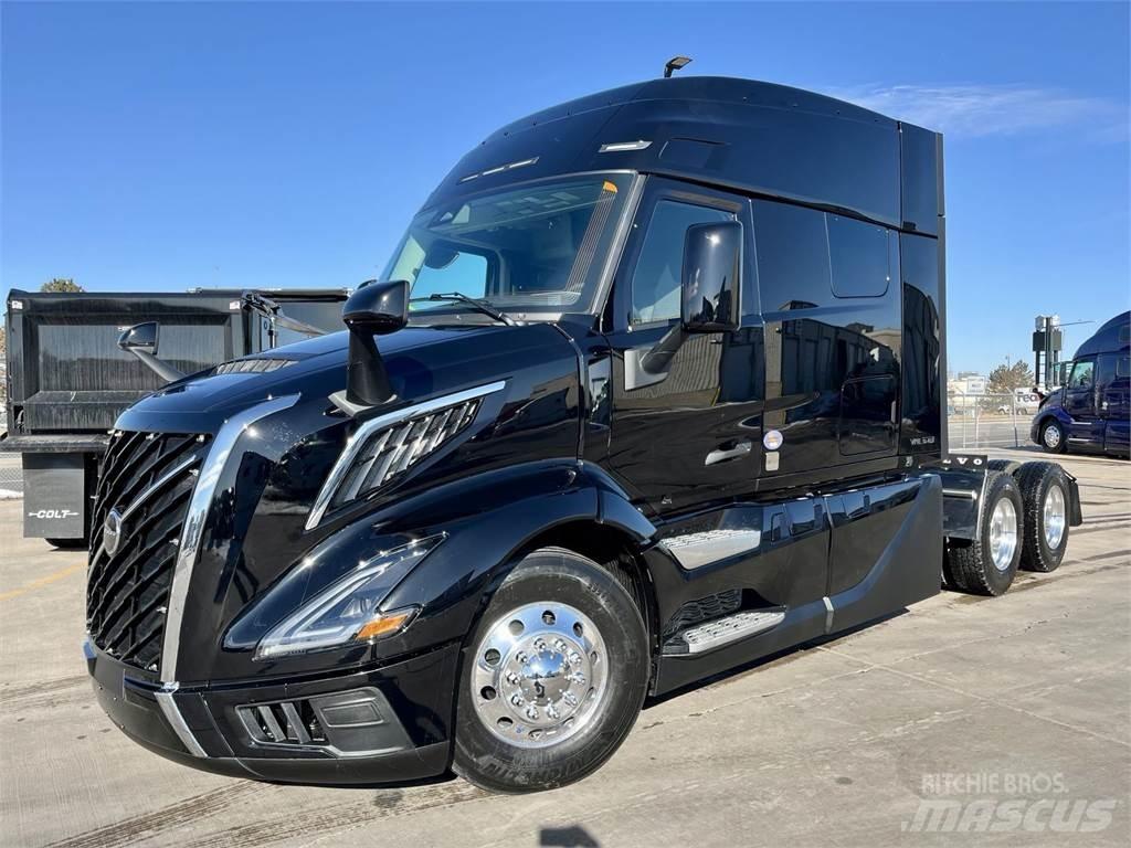 Volvo VNL64T640 Τράκτορες