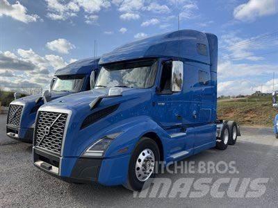 Volvo VNL64T760 Τράκτορες