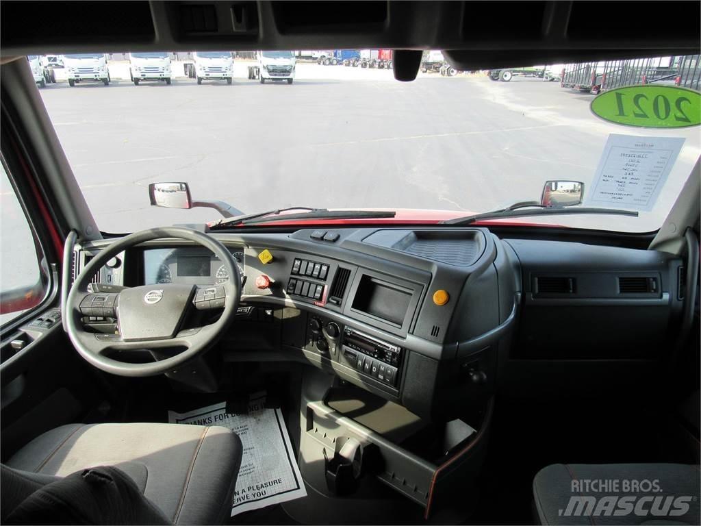 Volvo VNL64T760 Τράκτορες