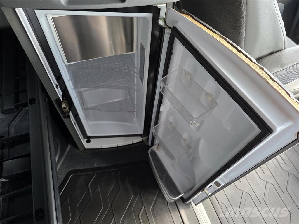 Volvo VNL64T760 Τράκτορες