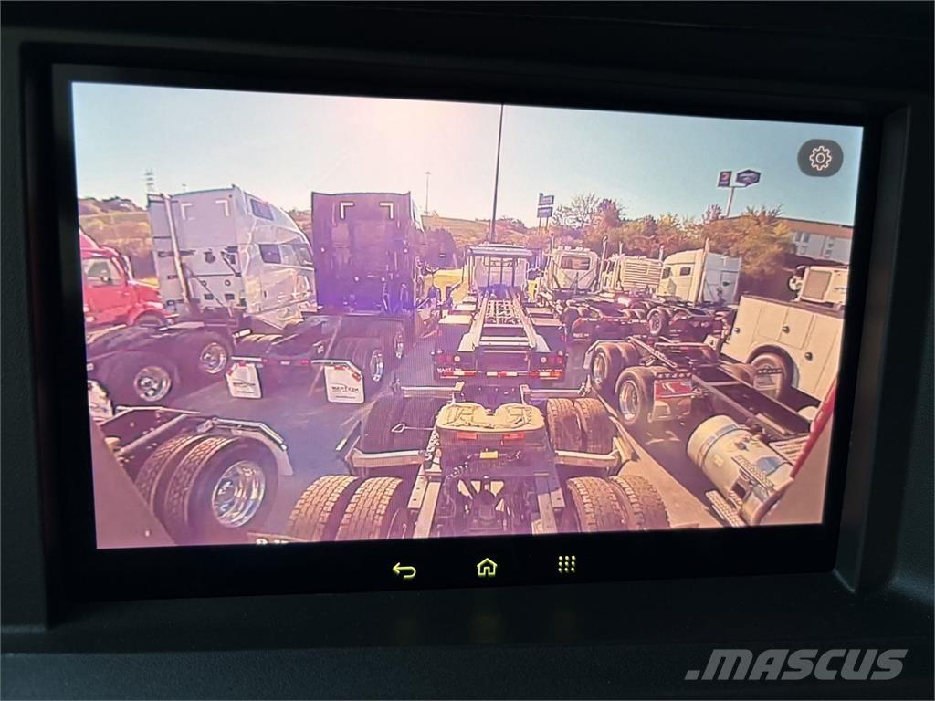 Volvo VNL64T860 Τράκτορες