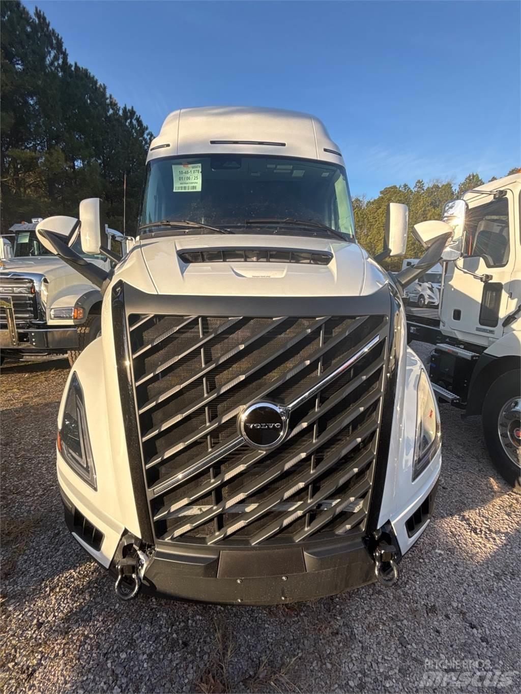 Volvo VNL64T860 Τράκτορες