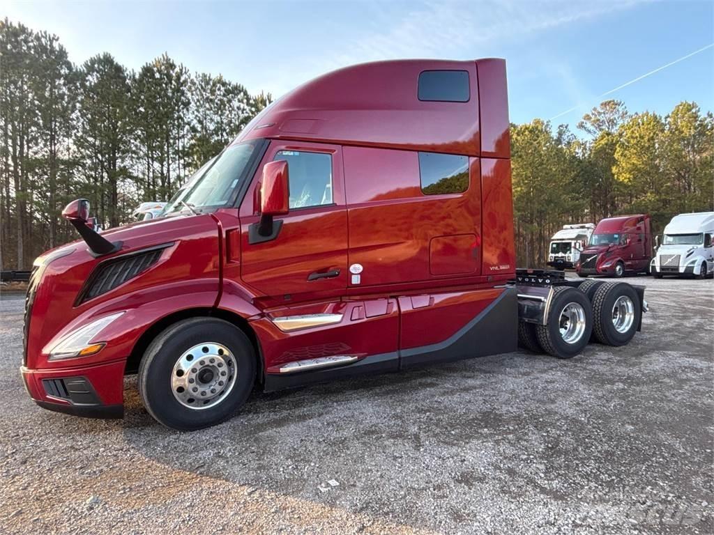 Volvo VNL64T860 Τράκτορες