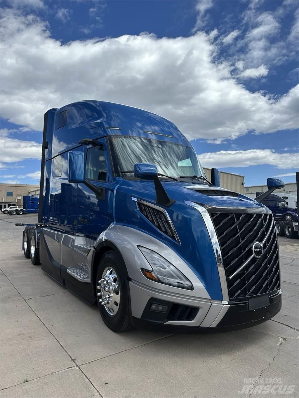 Volvo VNL64T860 Τράκτορες