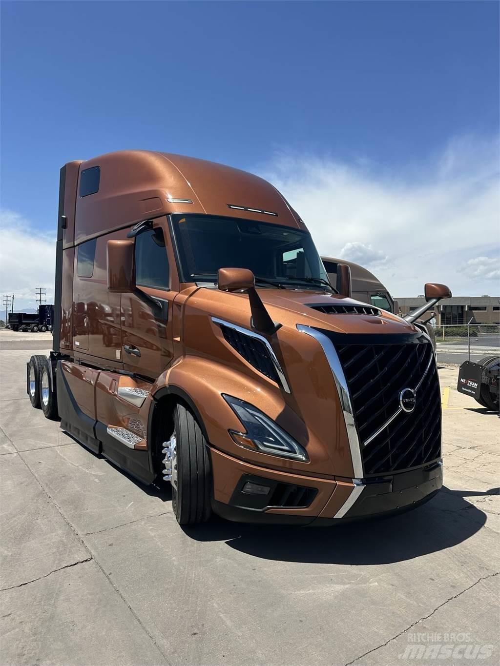 Volvo VNL64T860 Τράκτορες