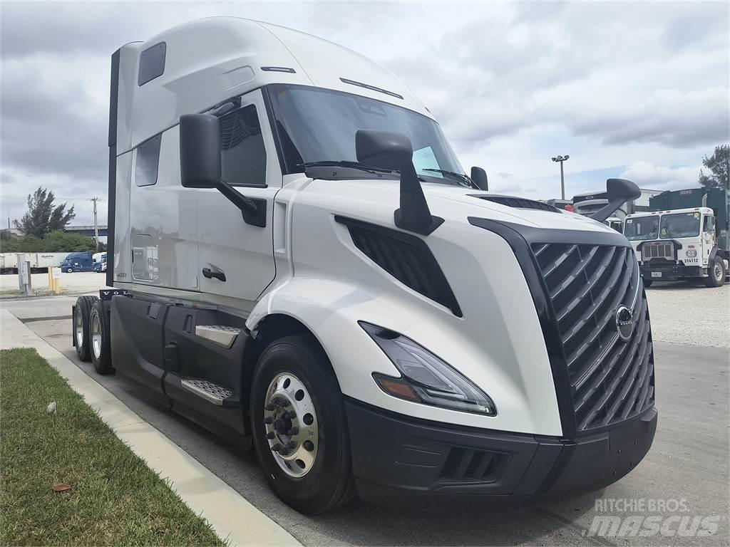 Volvo VNL64T860 Τράκτορες