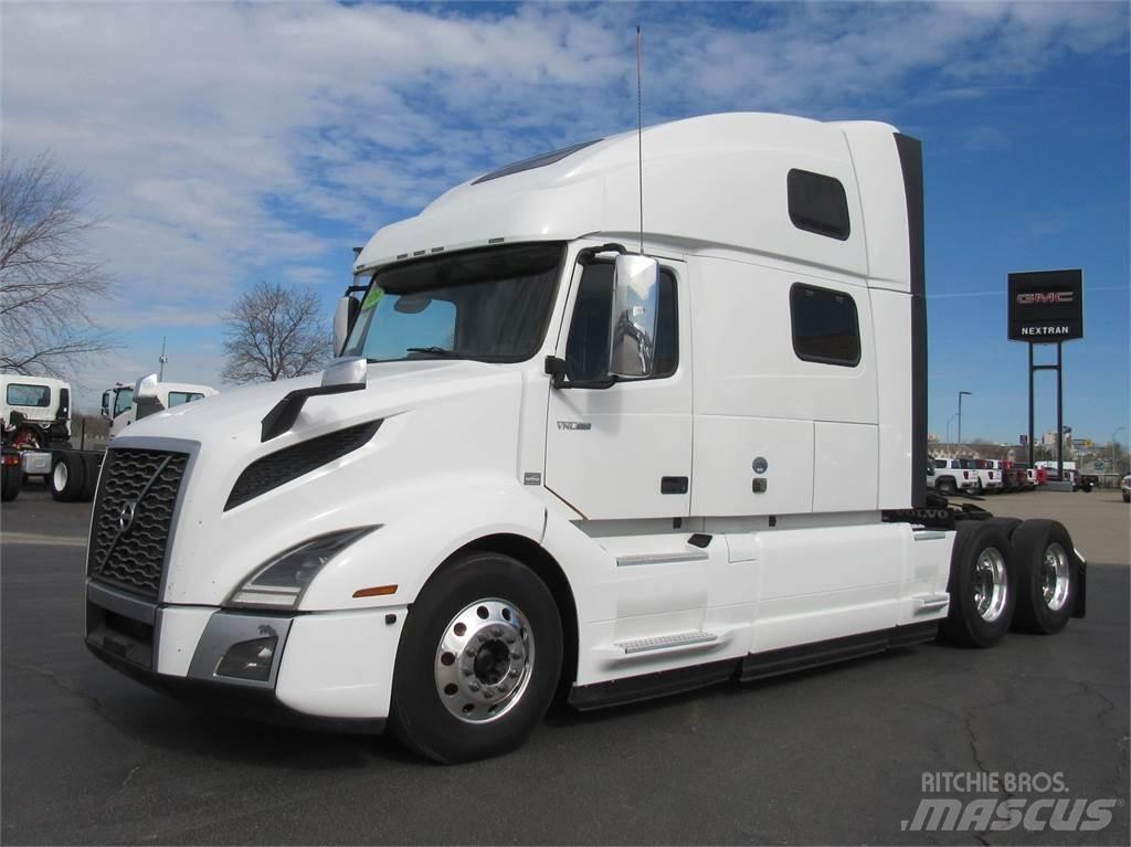 Volvo VNL64T860 Τράκτορες