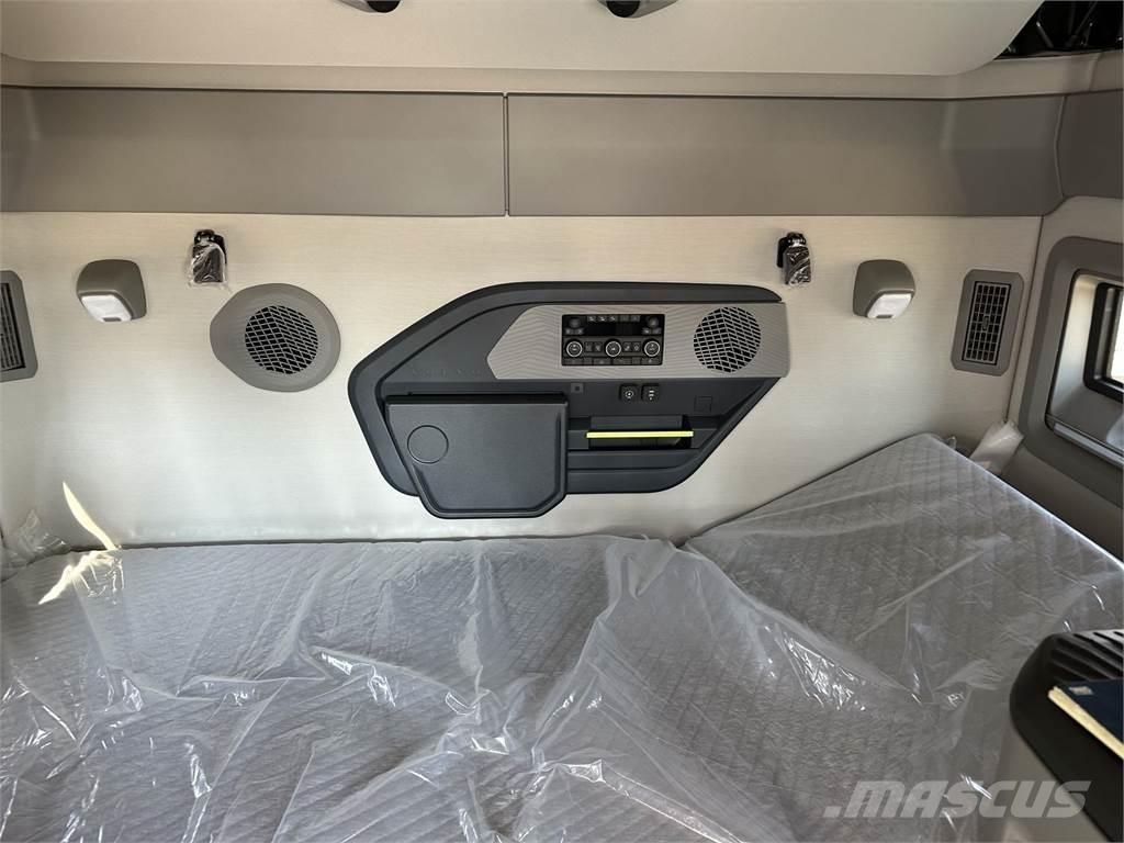 Volvo VNL64T860 Τράκτορες
