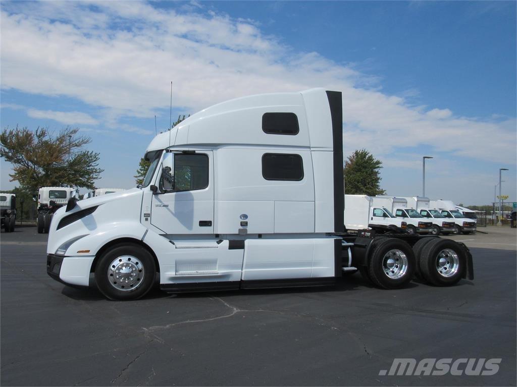 Volvo VNL64T860 Τράκτορες