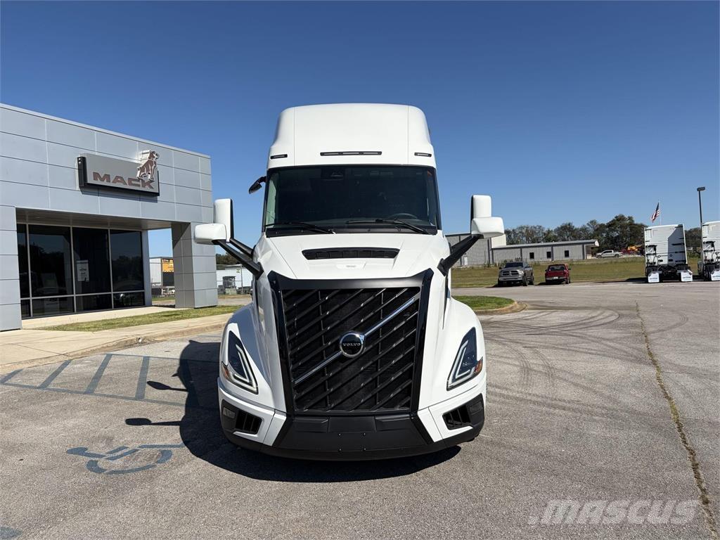 Volvo VNL64T860 Τράκτορες