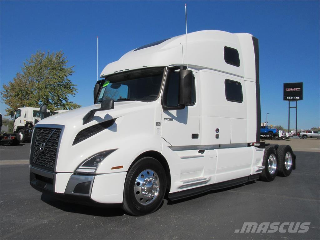 Volvo VNL64T860 Τράκτορες