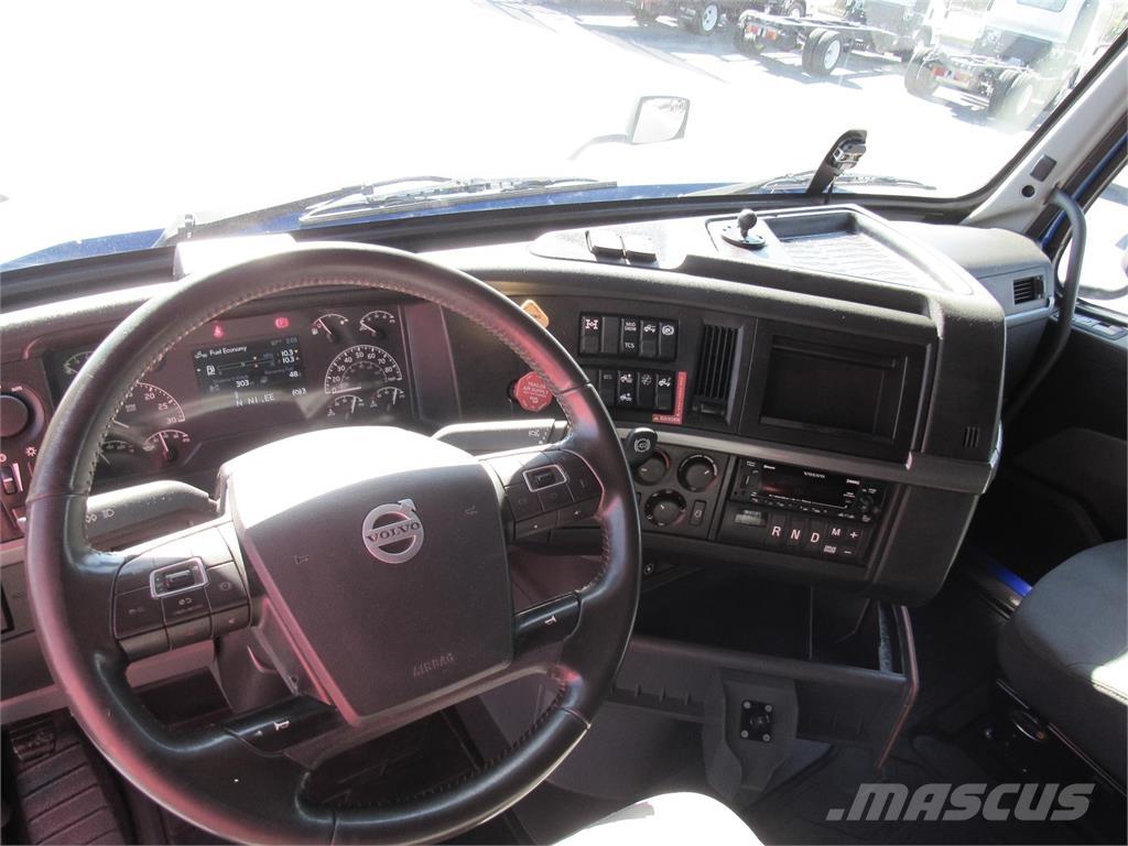 Volvo VNL860 Τράκτορες