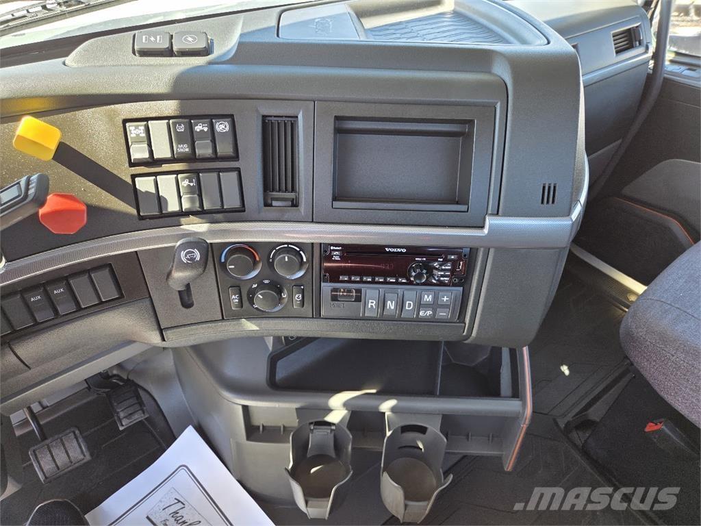 Volvo VNR64T300 Τράκτορες