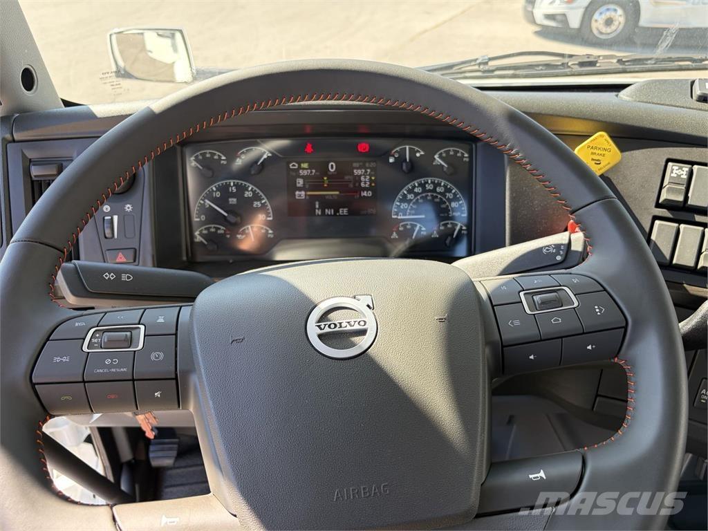 Volvo VNR64T300 Τράκτορες